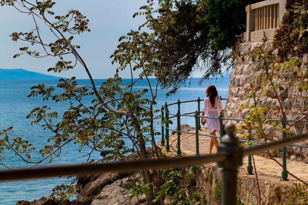Villa Amalia - Liburnia Abbazia Esterno foto